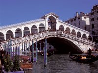 Rialto Bridge, Venice Rialto Bridge, Venice